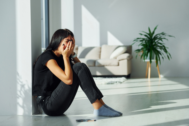 Tout connaître sur le harcèlement au travail 3 femme harcelée stress